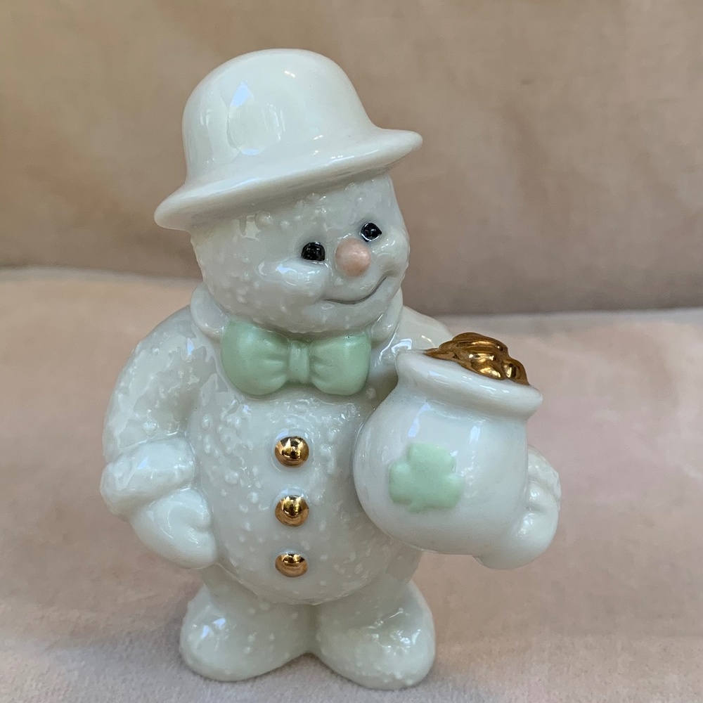 Lenox Twelve Months Snowmen March‎ Pot O Gold Figurine 2000 St Patricks Day